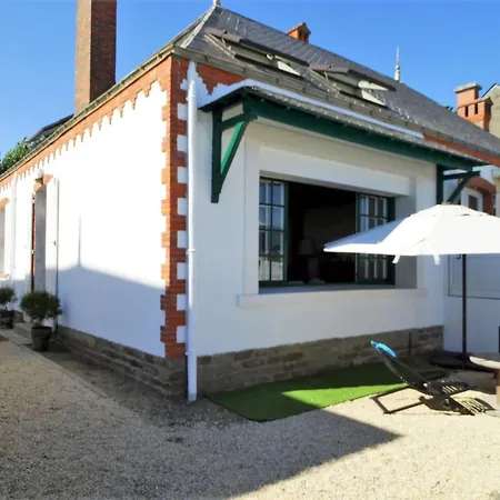 Casa de Férias Le Mistral - Familiale Pour 10 Pers Face A La Plage De Boisvinet